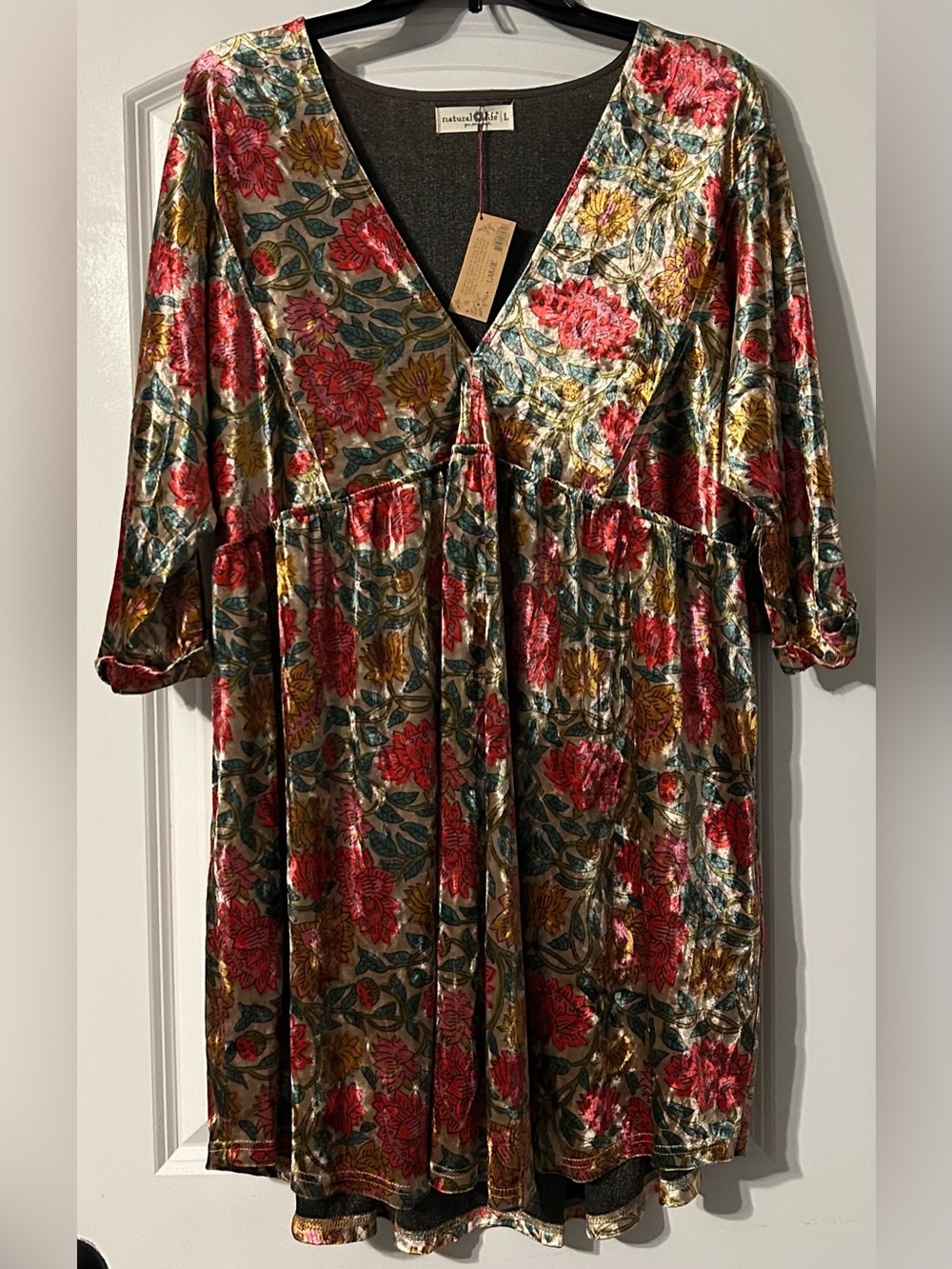 NWT Velvet Floral Shift Dress